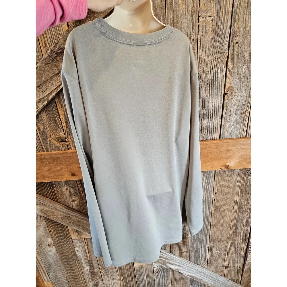 Nike dri fit long sleeve swoosh grey Performance shirt youth XL #